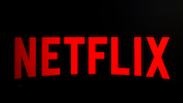 Netflix Tudum 2023: letras de Netflix en rojo sobre fondo negro