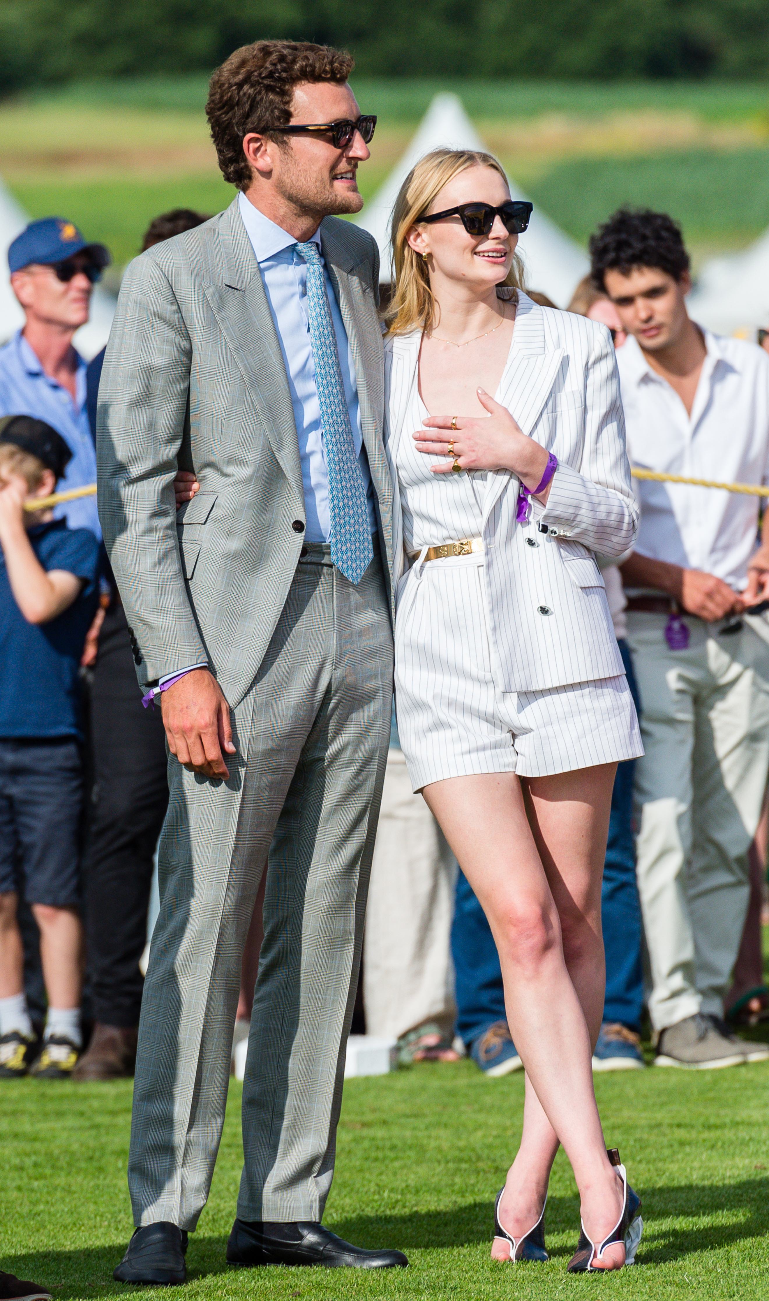Sophie Turner con su novio Peregrine Pearson