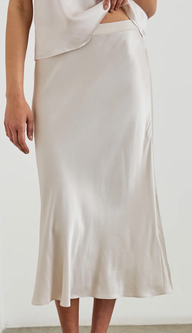 falda blanca 