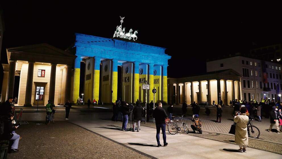 <strong>7259 euros: Iluminación de la Puerta de Brandeburgo</strong><br />Nuestro hito es a menudo decorado por los profesionales de la decoración navideña de Boehlke.  Ya sea para el segundo aniversario de la invasión de Ucrania por parte de Putin o para una iluminación algo más barata para conmemorar los 20 años de la expansión oriental de la UE el 1 de mayo.» loading=»lazy»  class=»img-4865234 img-fluid w-100 size-xl d-inline-block bg-fallback»/><figcaption class=