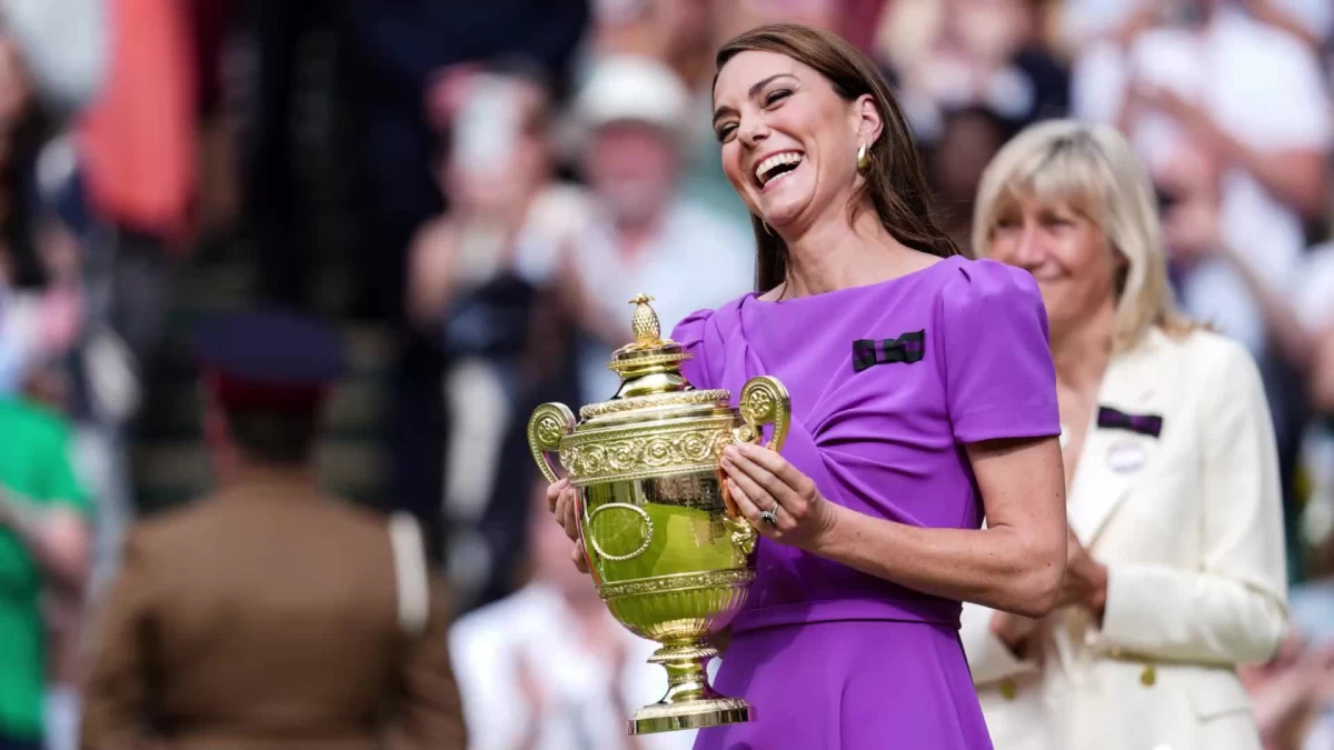 Kate Middleton, regreso real a Wimbledon entre morados y sonrisas