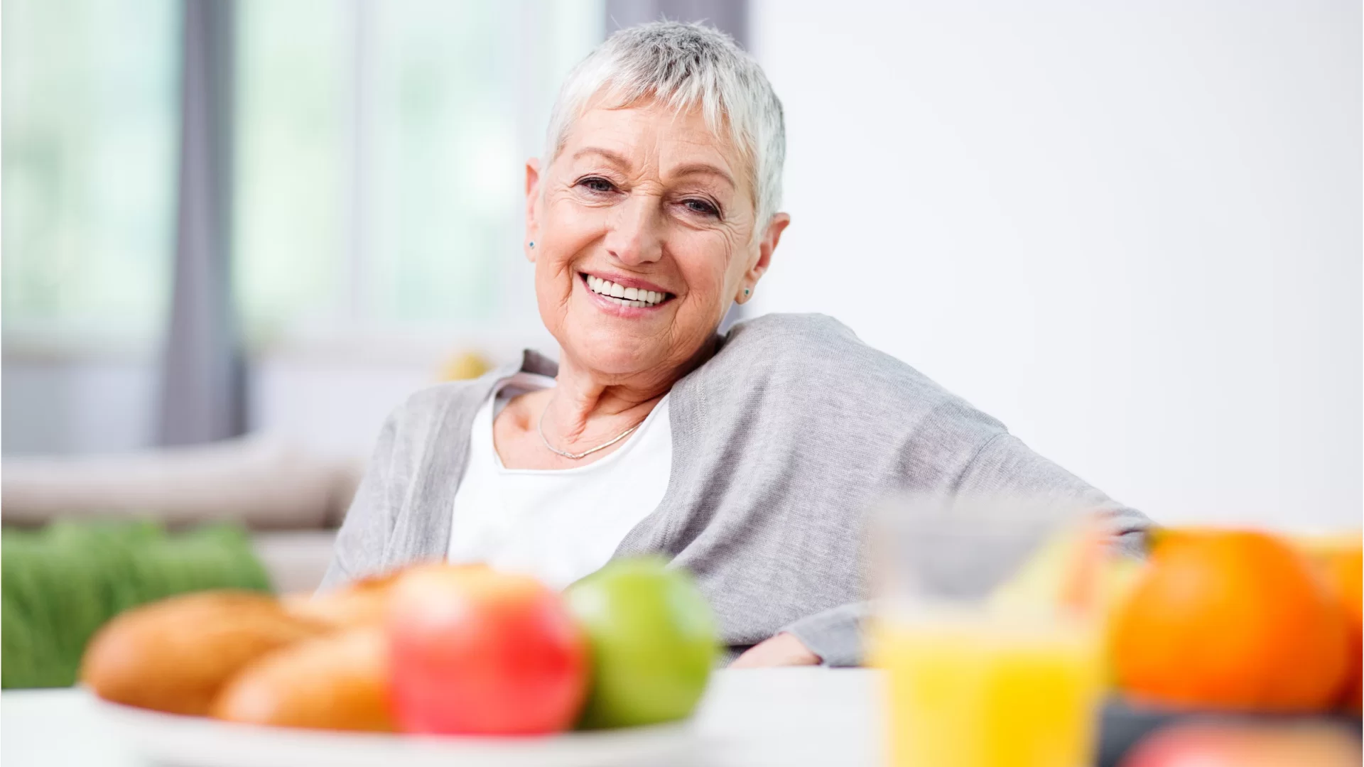 Personas mayores y alimentación: 10 consejos para comer bien y vivir mucho tiempo