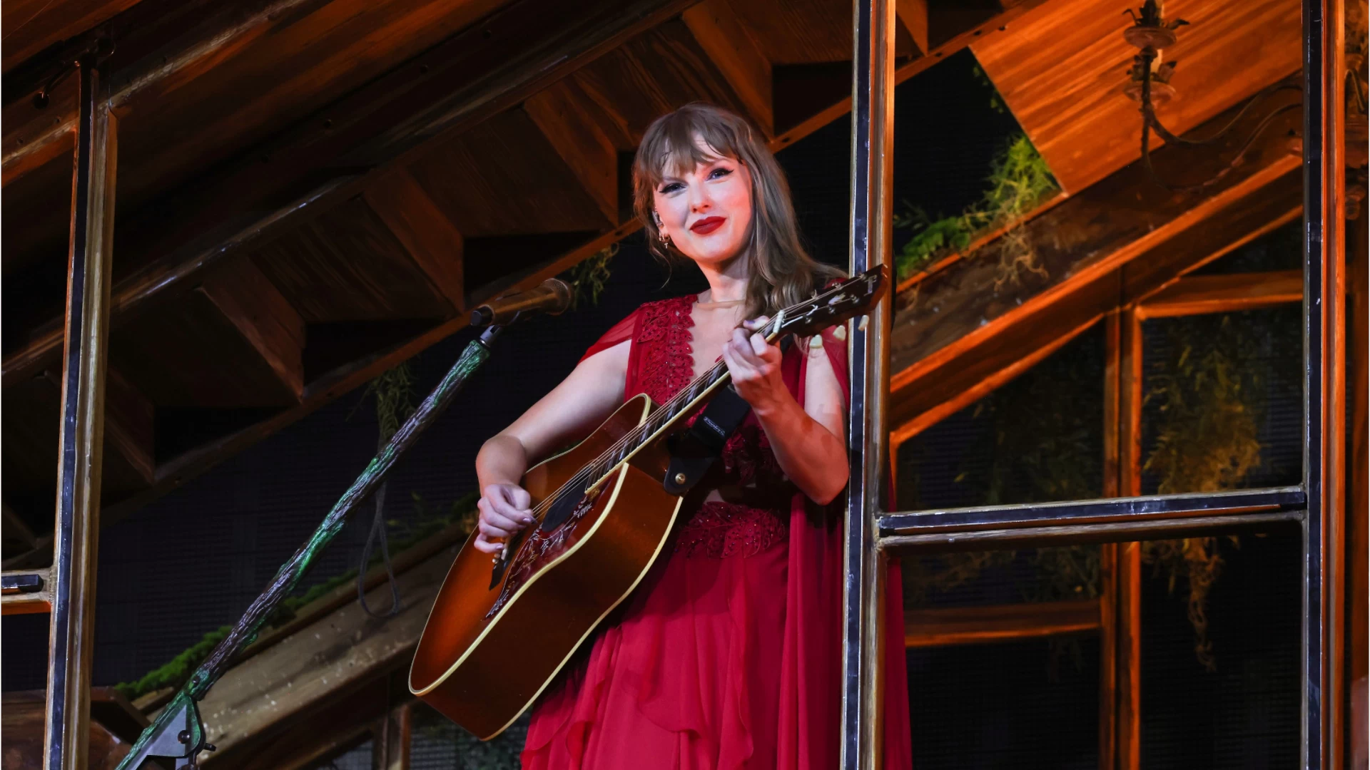 Taylor Swift: los amores y canciones que dedicó a sus ex
