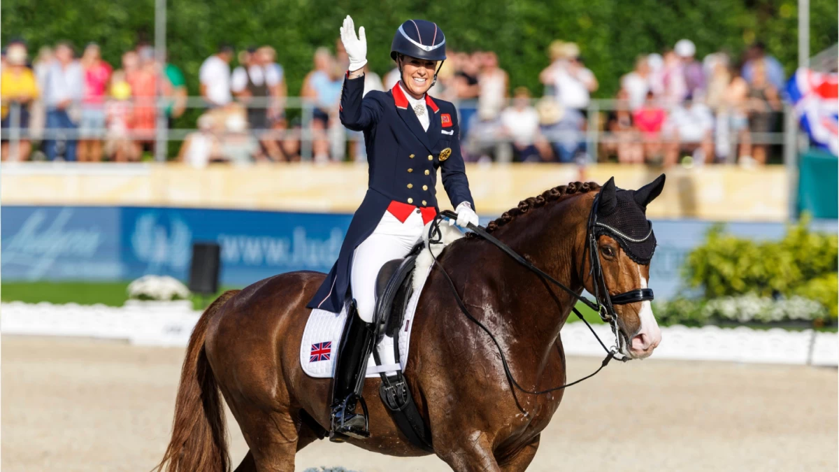 Charlotte Dujardin, impactante vídeo mientras azota a un caballo: adiós Juegos Olímpicos y reputación