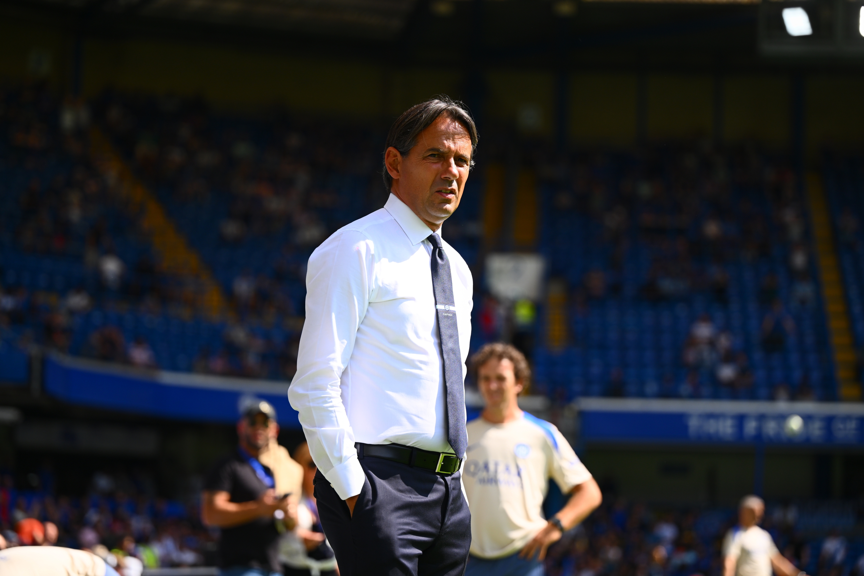 LONDRES, INGLATERRA - 11 DE AGOSTO: El entrenador en jefe del FC Internazionale Simone Inzaghi reacciona durante el partido amistoso de pretemporada entre Chelsea y FC Internazionale en Stamford Bridge el 11 de agosto de 2024 en Londres, Inglaterra. (Foto de Mattia Pistoia - Inter/Inter vía Getty Images)