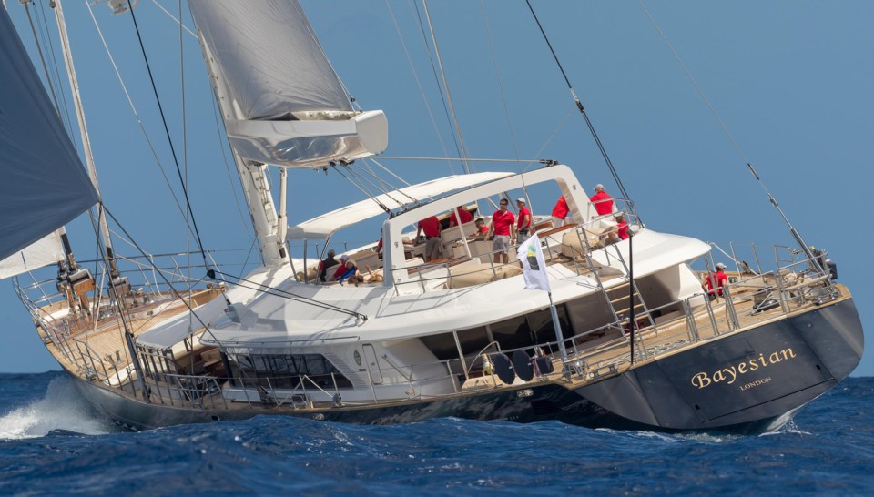 El velero 'bayesiano' en Palermo, Sicilia