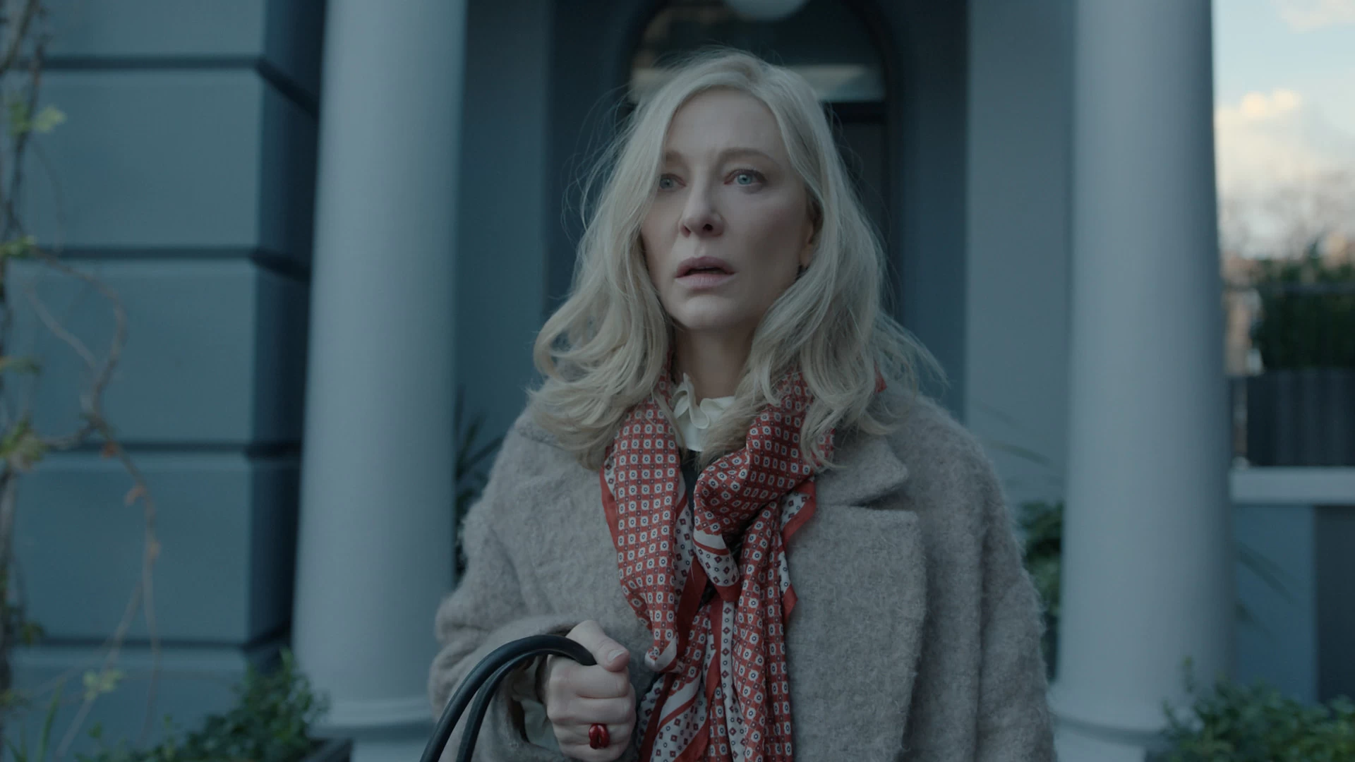 Cate Blanchett en “Disclaimer – La vida perfecta”, el tráiler de la serie en Venecia 81 y luego en Apple TV+