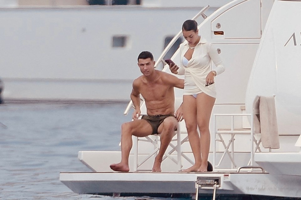 Recientemente estuvo en un yate de lujo con su pareja Cristiano Ronaldo.