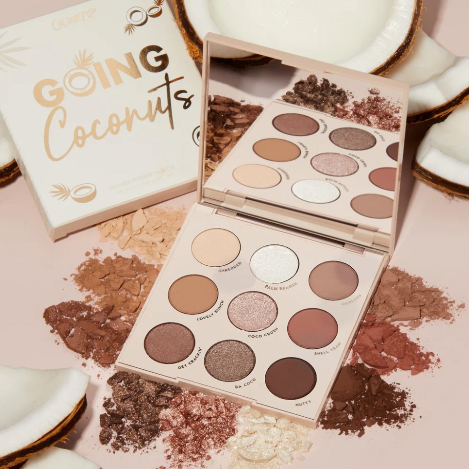 La paleta de sombras de ojos Going Coconuts de Colourpop cuesta solo $9,80 en el sitio web de la marca.