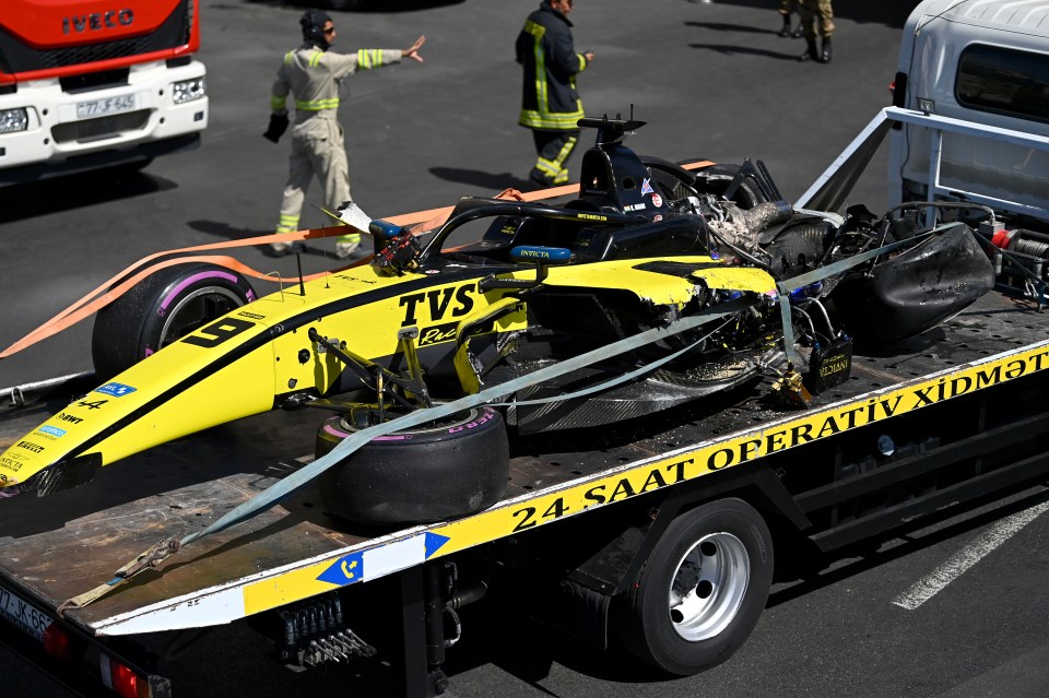 El coche de Maini fue llevado destruido