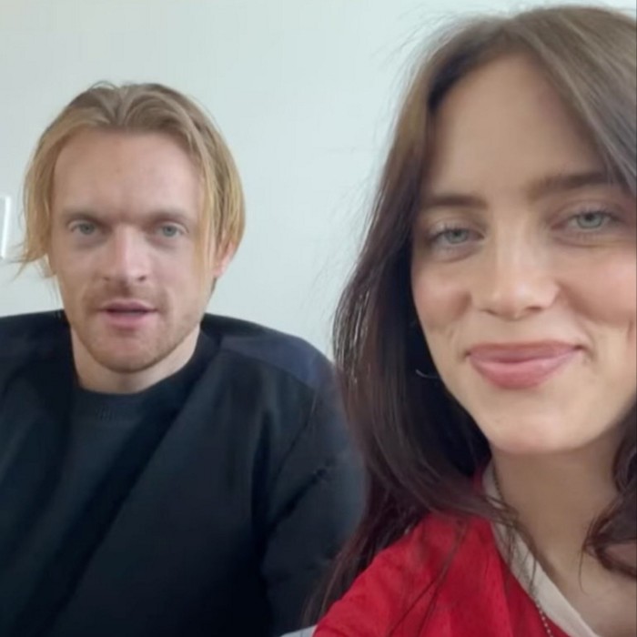 Billie Eilish y Finneas O'Connell apoyan a Kamala Harris 