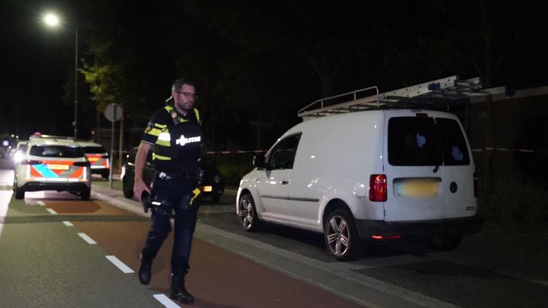 La policía investiga un posible tiroteo en Wielsem, en Den Bosch (foto: Bart Meesters/Meesters Multi Media/SQ Vision).