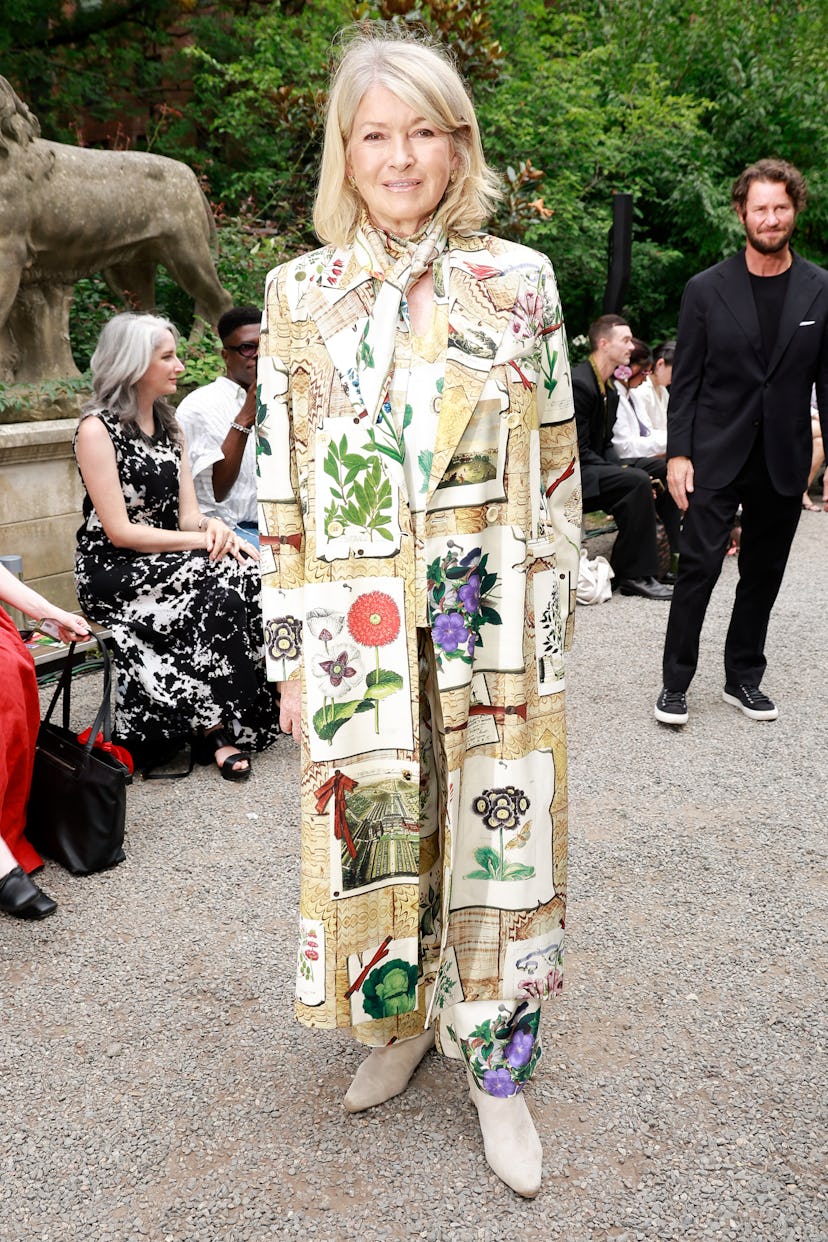 Martha Stewart en el desfile de Libertine durante la Semana de la Moda de Nueva York