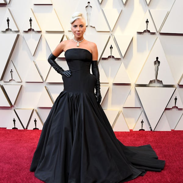 Lady Gaga llega a la 91.ª edición de los Premios Óscar con un vestido de Alexander McQueen