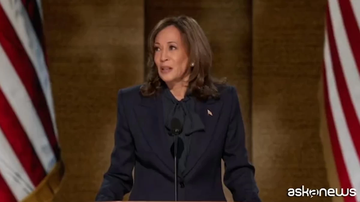 Kamala Harris acepta la nominación demócrata y ataca a Trump: 