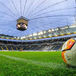 Típico: Commerzbank Arena