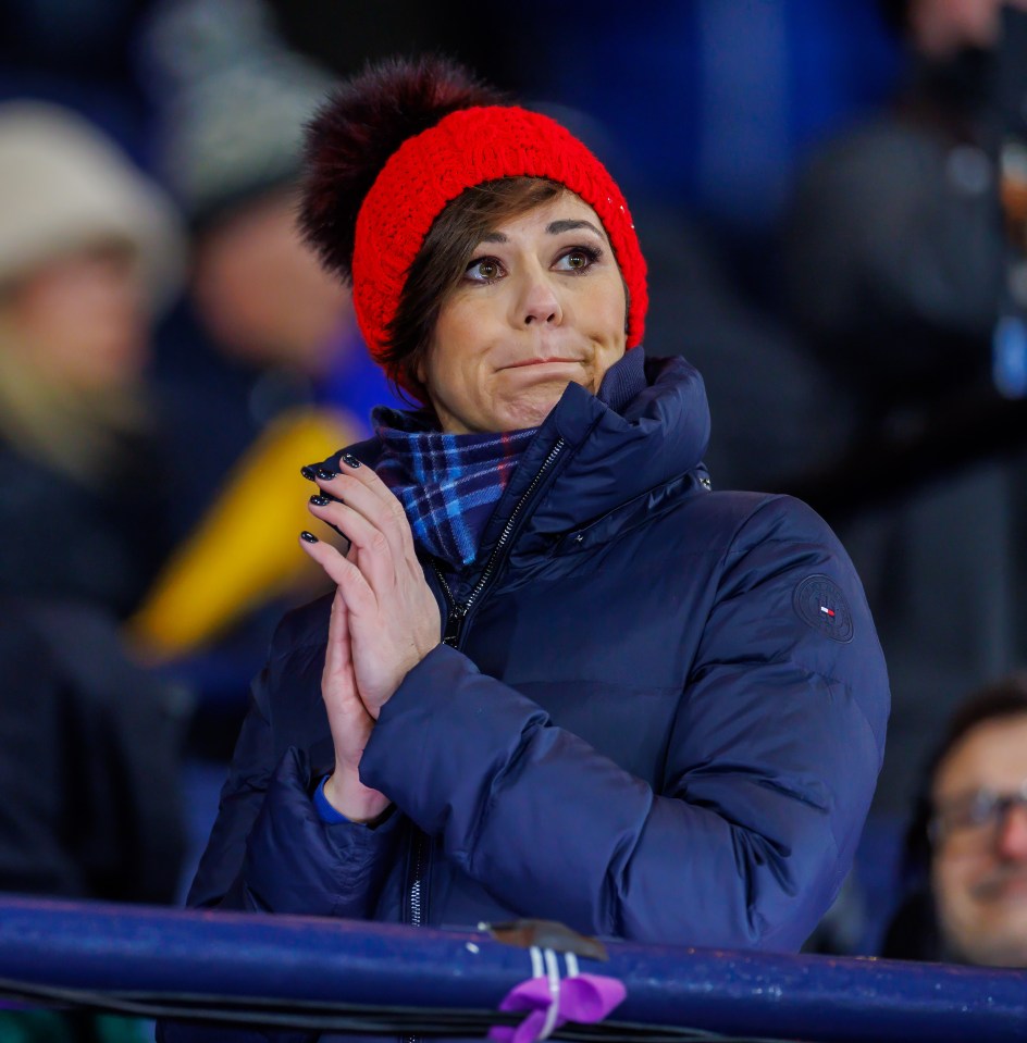 La presentadora de televisión Eilidh Barbour también está en la carrera con probabilidades de 16/1