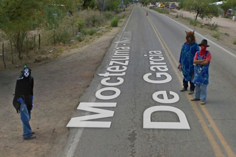 Escalofriante imagen de Google Maps muestra a peligrosos miembros del cártel mexicano con espeluznantes máscaras de Halloween, dicen los detectives