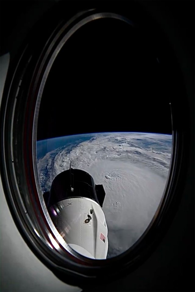 Una fotografía del astronauta Matthew Dominick muestra el huracán Milton desde la Estación Espacial Internacional.