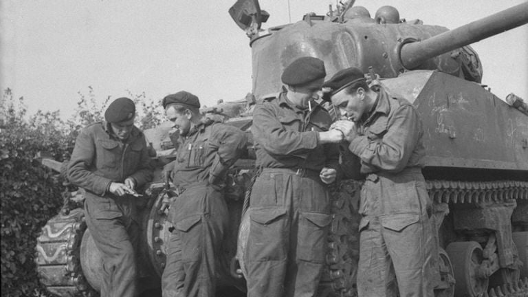 'Tanqueros' del Fort Garry Horse cerca de Hoogerheide, octubre de 1944 (foto: archivo LAC)