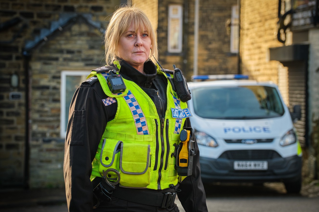 Se ha propuesto a la estrella de Happy Valley, Sarah Lancashire, que se haga cargo si Annette se va