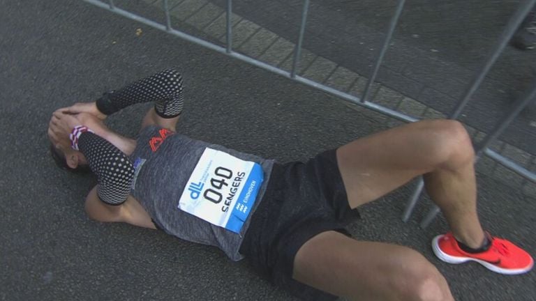 Dañar a Sengers después de un maratón de Eindhoven anterior.