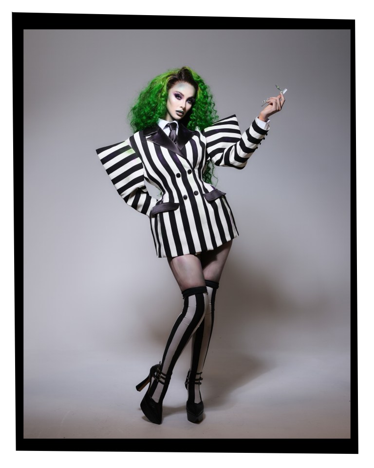 Maya Jama cautivó como Beetlejuice