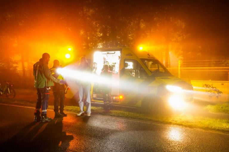 El personal de ambulancia también intervino (foto: SQ Vision).