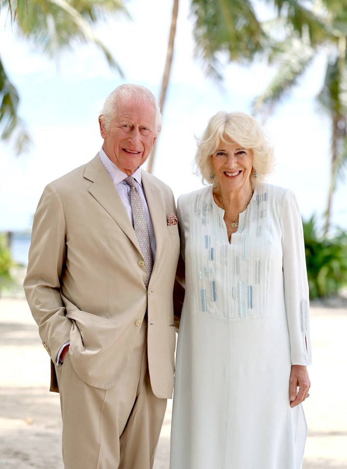 Carlos y Camilla fotografiados durante su visita de estado a Samoa