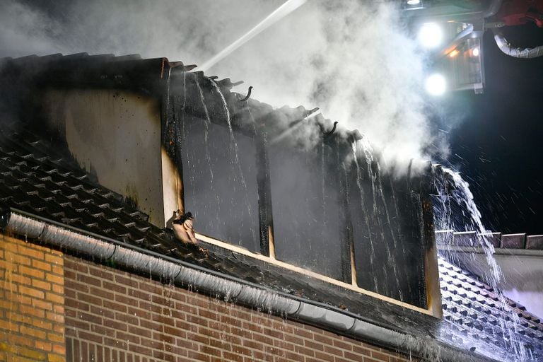 Poco quedó del ático de la casa (foto: Rico Vogels/SQ Vision).