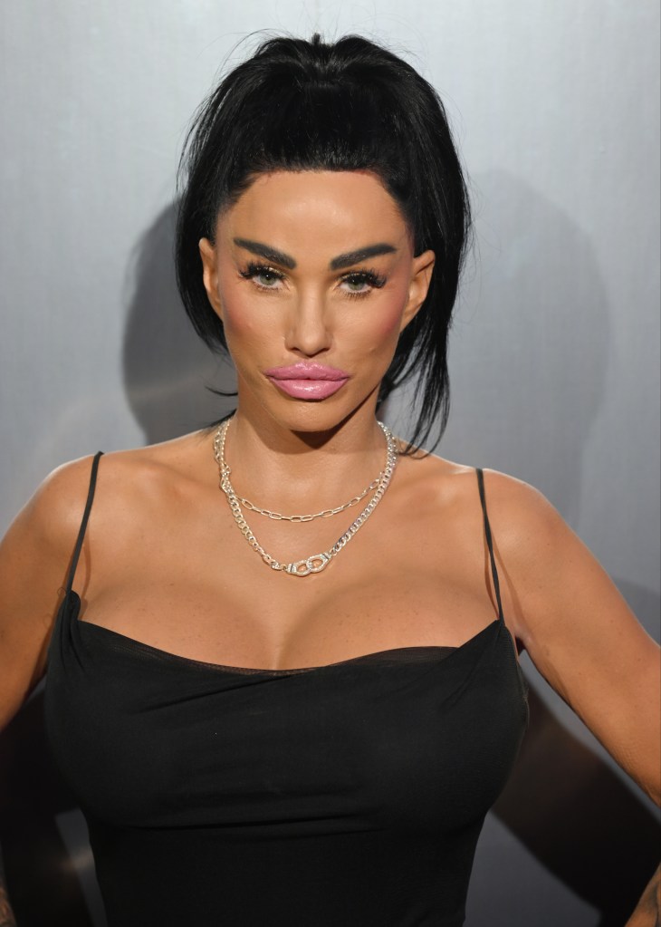 LONDRES, INGLATERRA – 19 DE SEPTIEMBRE: Katie Price asiste a la fiesta The Future is White Fox el 19 de septiembre de 2024 en Londres, Inglaterra. (Foto de Kate Green/Getty Images)