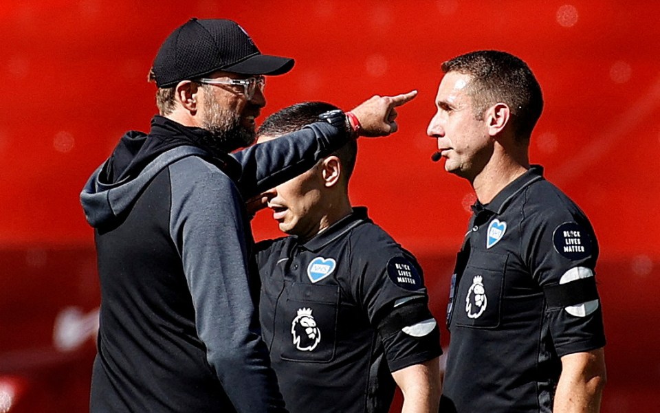 Jurgen Klopp quedó furioso con el árbitro tras el partido del Liverpool contra el Burnley en julio de 2020