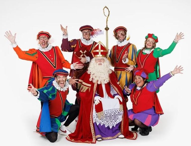 Sinterklaas y su Pieten.