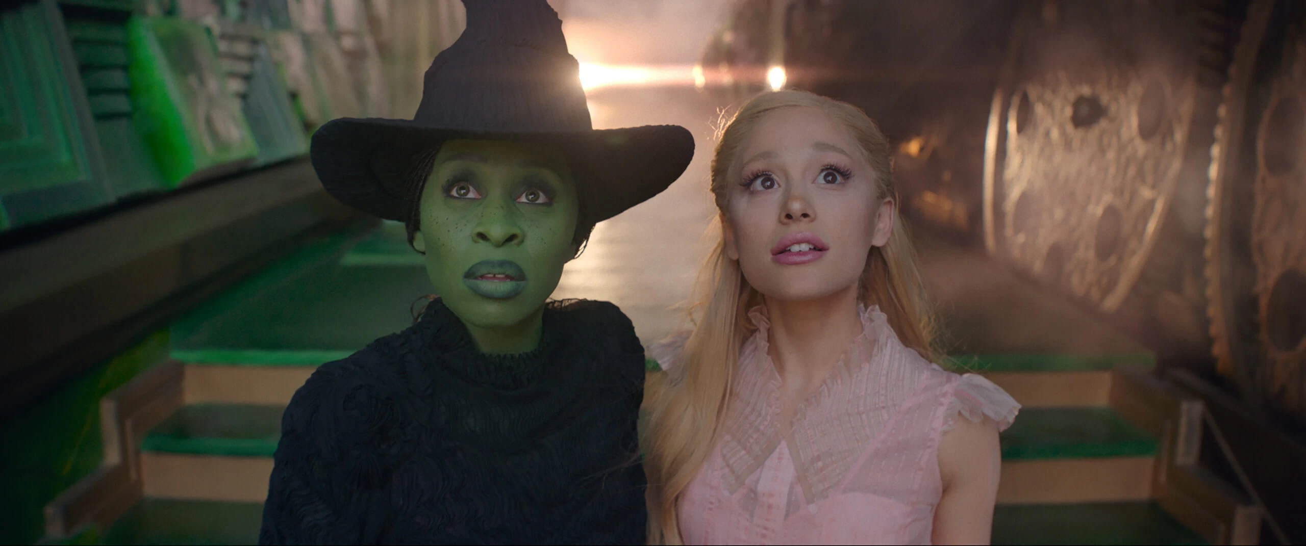 El tráiler de “Wicked”, con Ariana Grande y Cynthia Erivo aspirantes a brujas del Reino de Oz