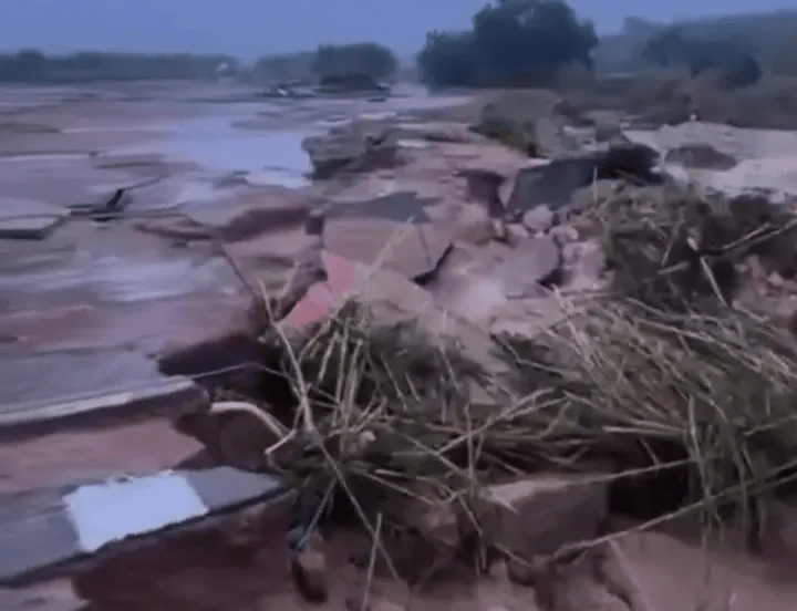 Las inundaciones destruyeron la pista en Valencia