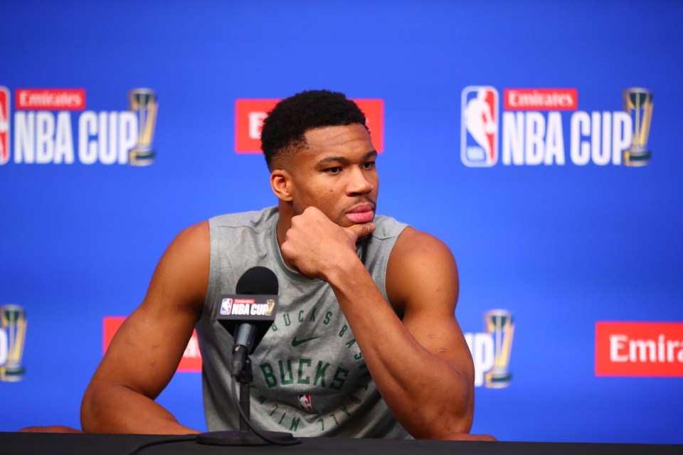 Los Bucks de Antetokounmpo se enfrentan a los Atlanta Hawks en las semifinales de la Copa de la NBA