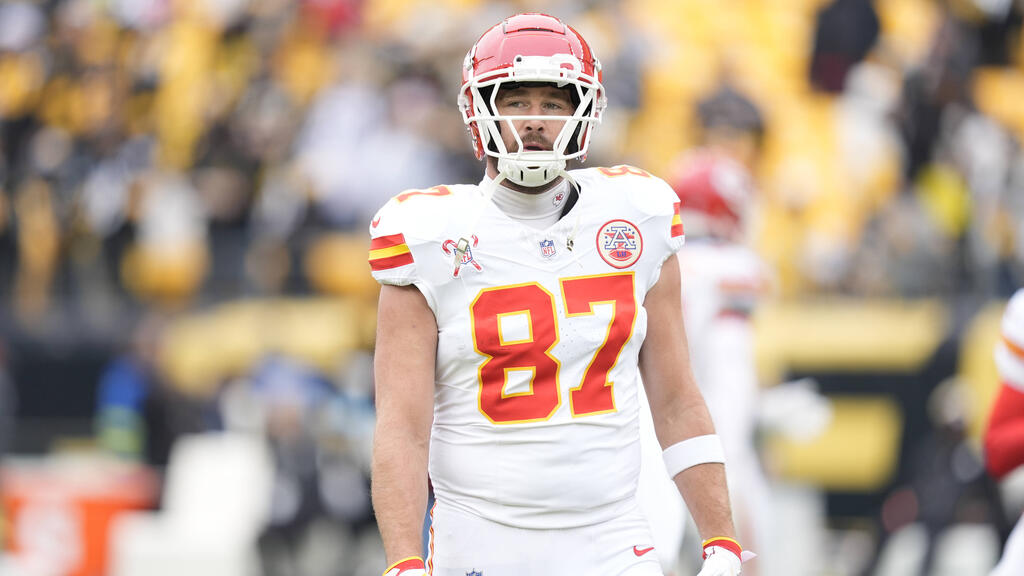 Kelce representa los críticos de Sanders