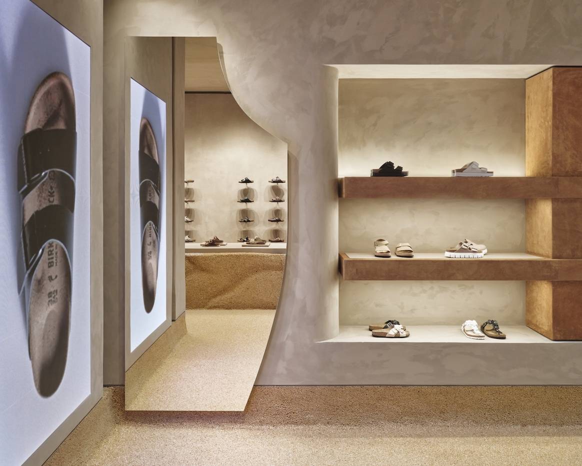 El interior de la nueva tienda Birkenstock en San Sebastián El interior de la nueva tienda Birkenstock en San Sebastián