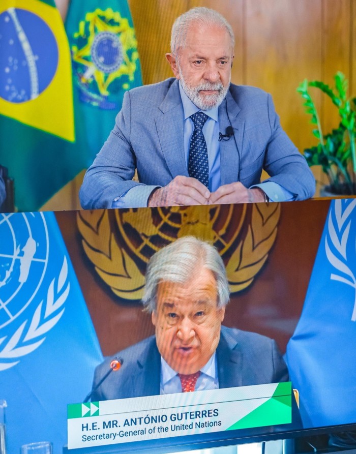 El presidente brasileño, Luiz Inácio Lula da Silva (TOP) y el secretario general de la ONU, António Guterres, asisten a una cumbre virtual sobre la ambición climática promovida por las Naciones Unidas para las Naciones Unidas