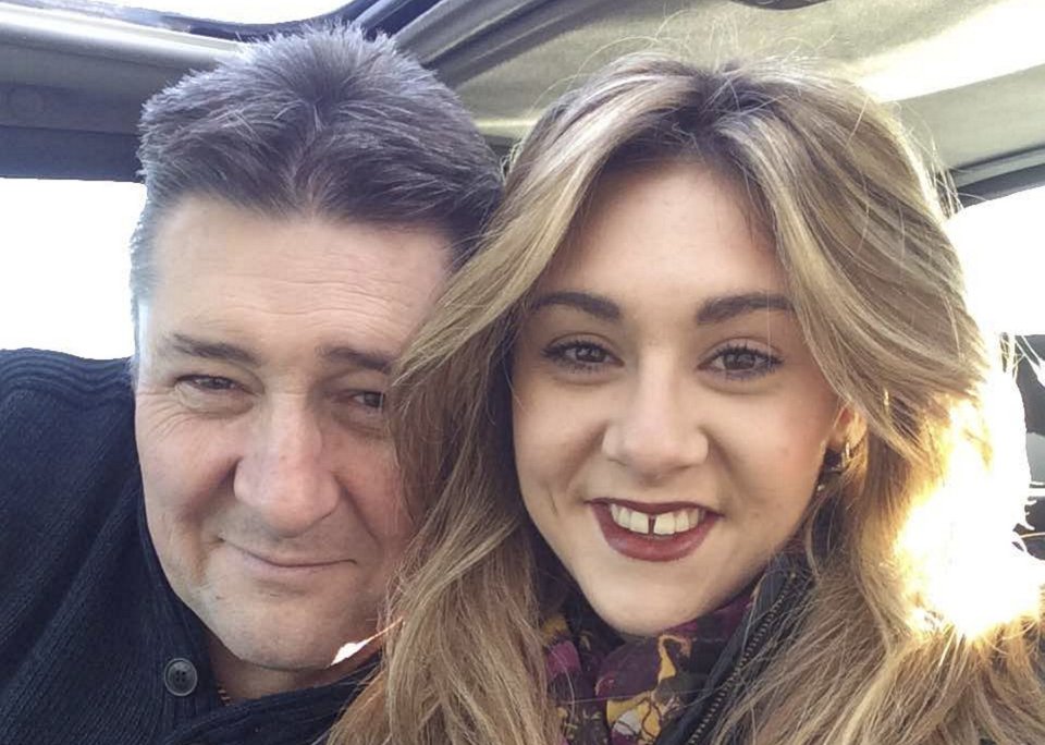 Foto de Karl Edgeller y su hija Karlynn West.