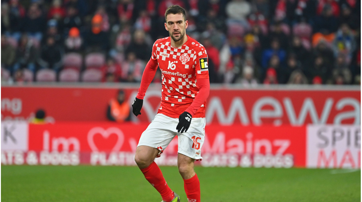 Mainz 05 se extiende con Bell - El jugador más