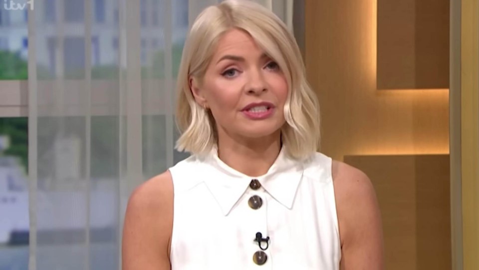 Holly Willoughby aborda la renuncia de Phillip Schofield en esta mañana.