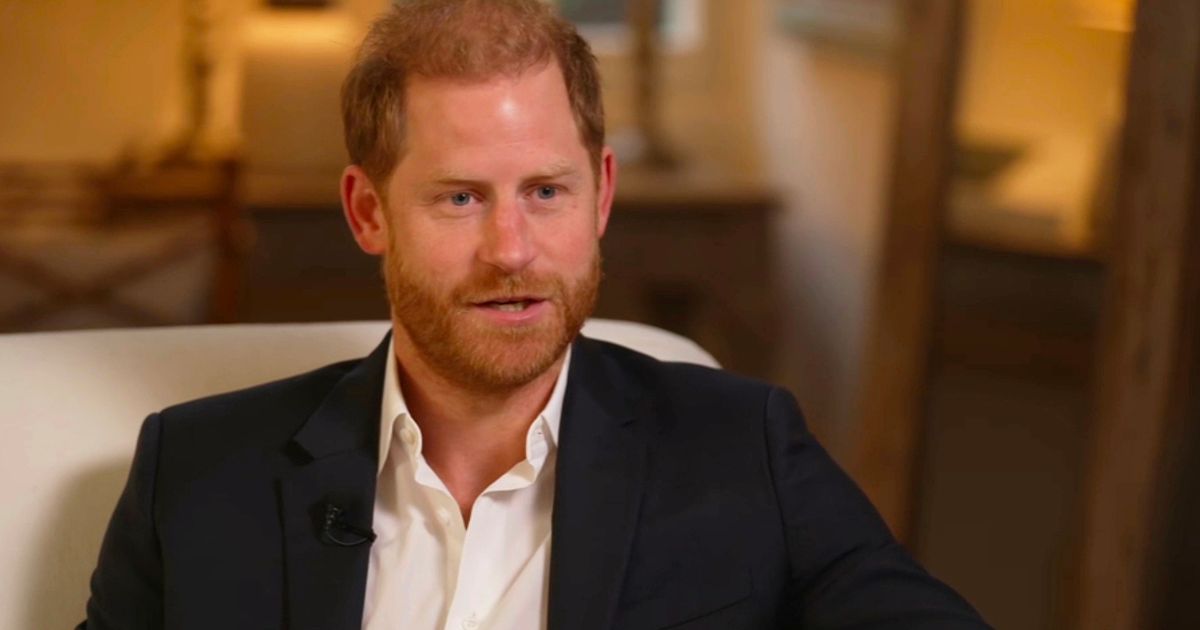 El príncipe Harry le pide al PM Keir Starmer que