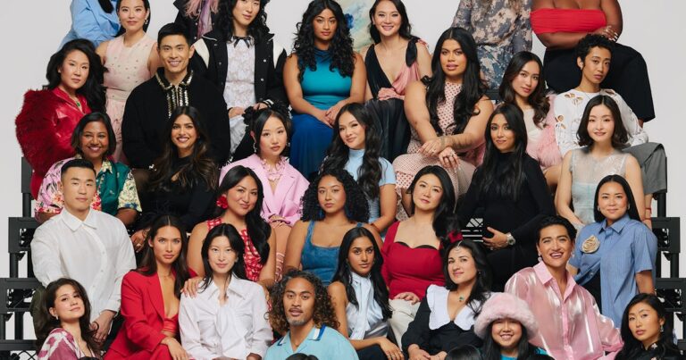 La campaña 'Face the Differing' de Bustle celebra la belleza