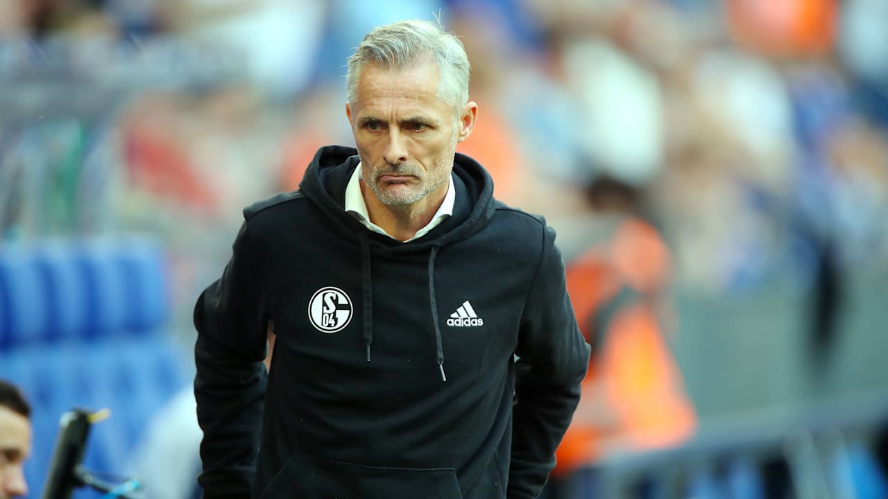 Oficialmente ahora! - El entrenador de Schalke, Van Wonderen,