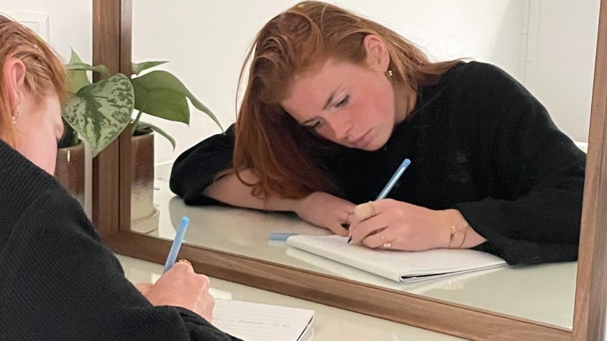 Jade (21) diseña el proyecto Penvriende para vincular a personas