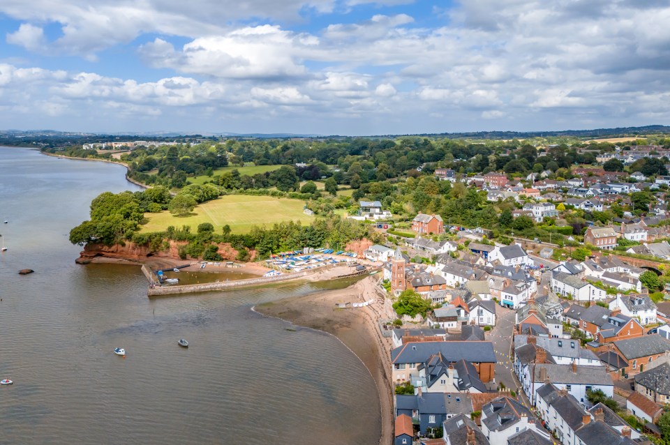 Vista aérea del puerto de Lympstone, Devon.