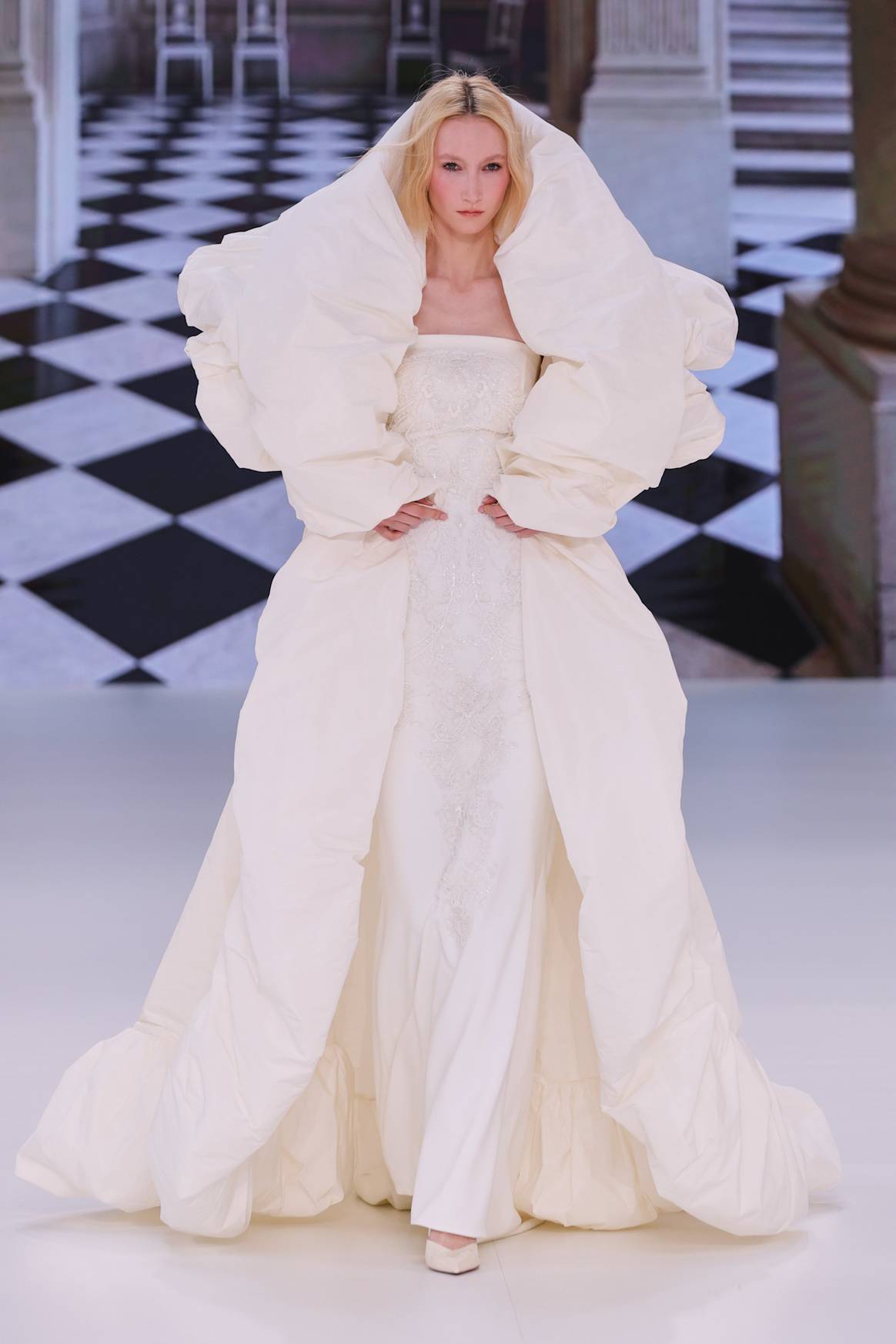 Yolancris Bridal 2026 EN BBFW. Yolancris Bridal 2026 EN BBFW.