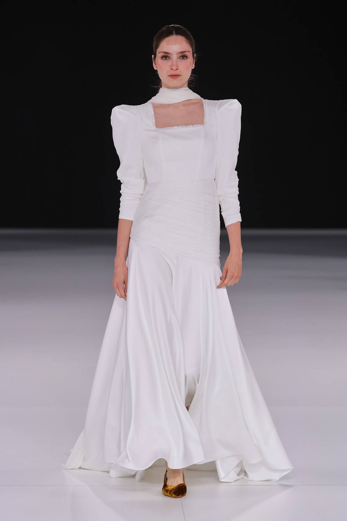 Raquel López Bridal 2026 en Bbfw. Raquel López Bridal 2026 en Bbfw.