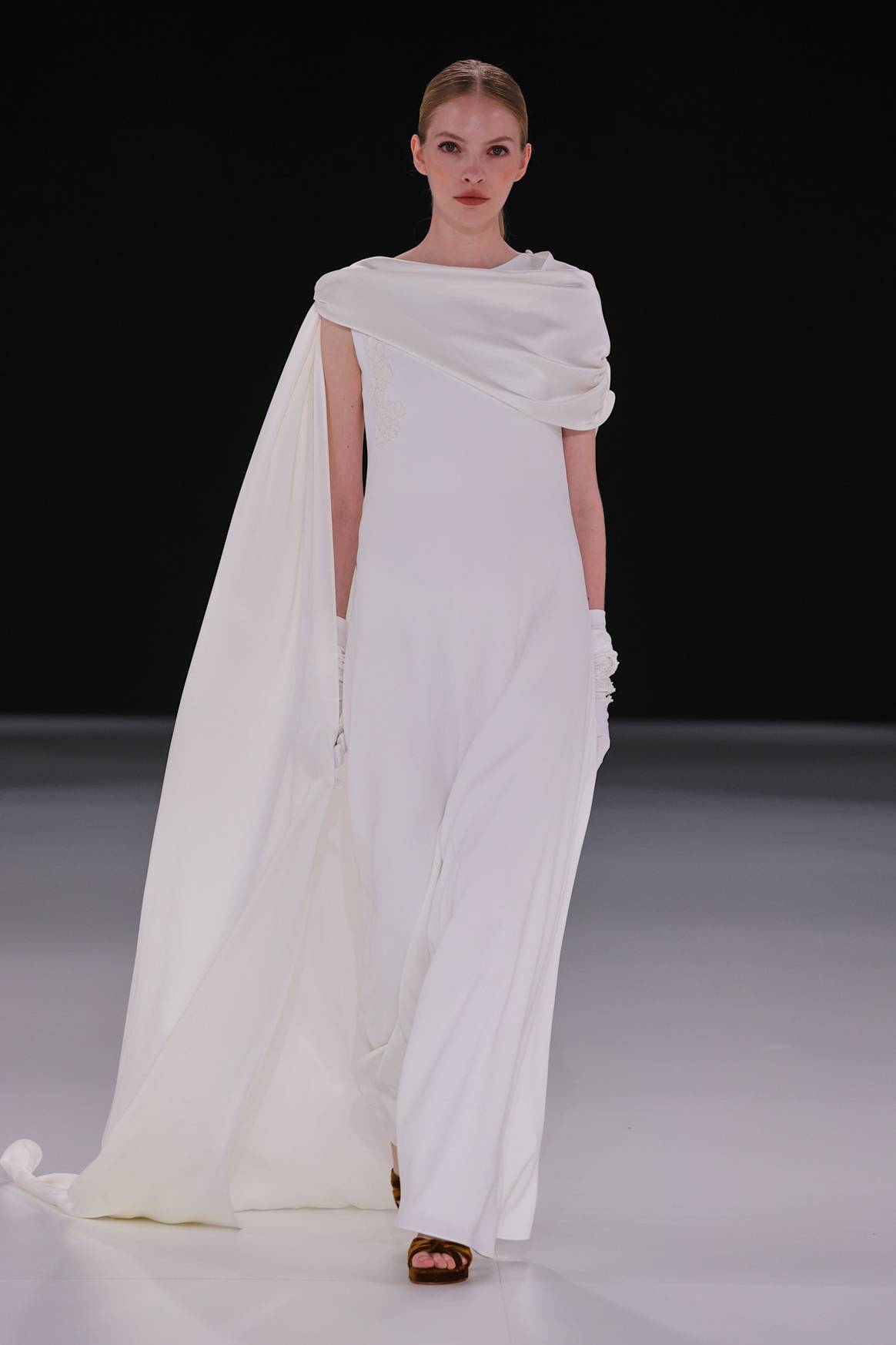 Raquel López Bridal 2026 en Bbfw. Raquel López Bridal 2026 en Bbfw.